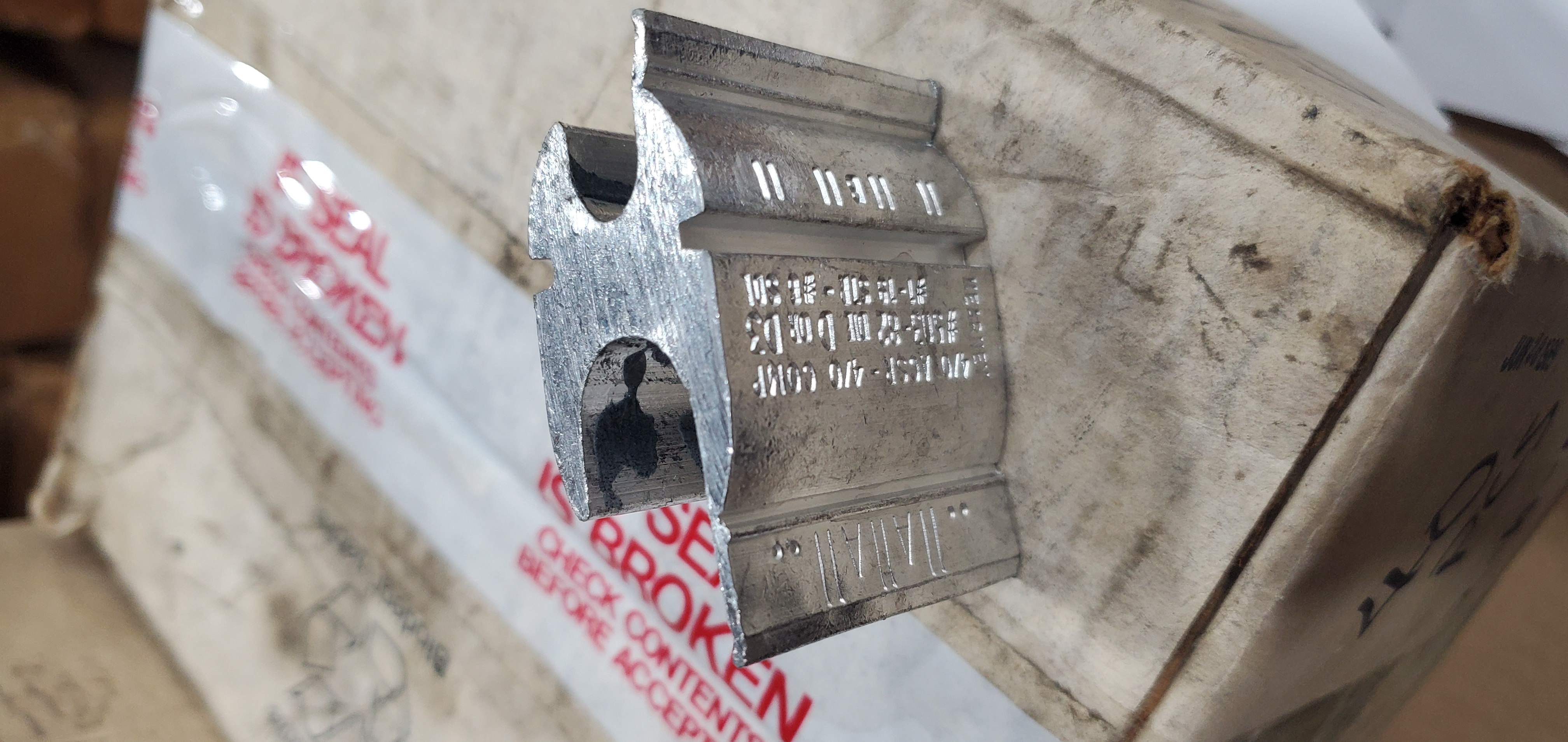 CONNECTOR, H-TAP COMP 4/0-3/0 TO NO.2